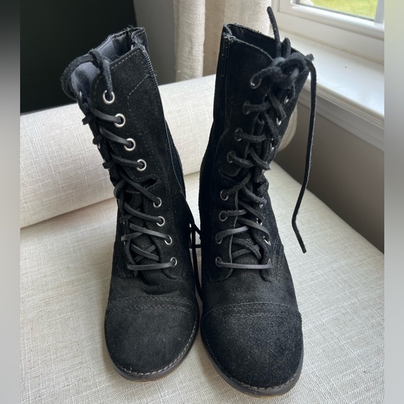 Steve Madden Gretell Lace Up Boots - Picture 1 of 5